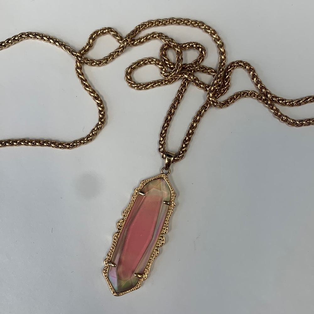 Kendra Scott peach illusion Frances necklace